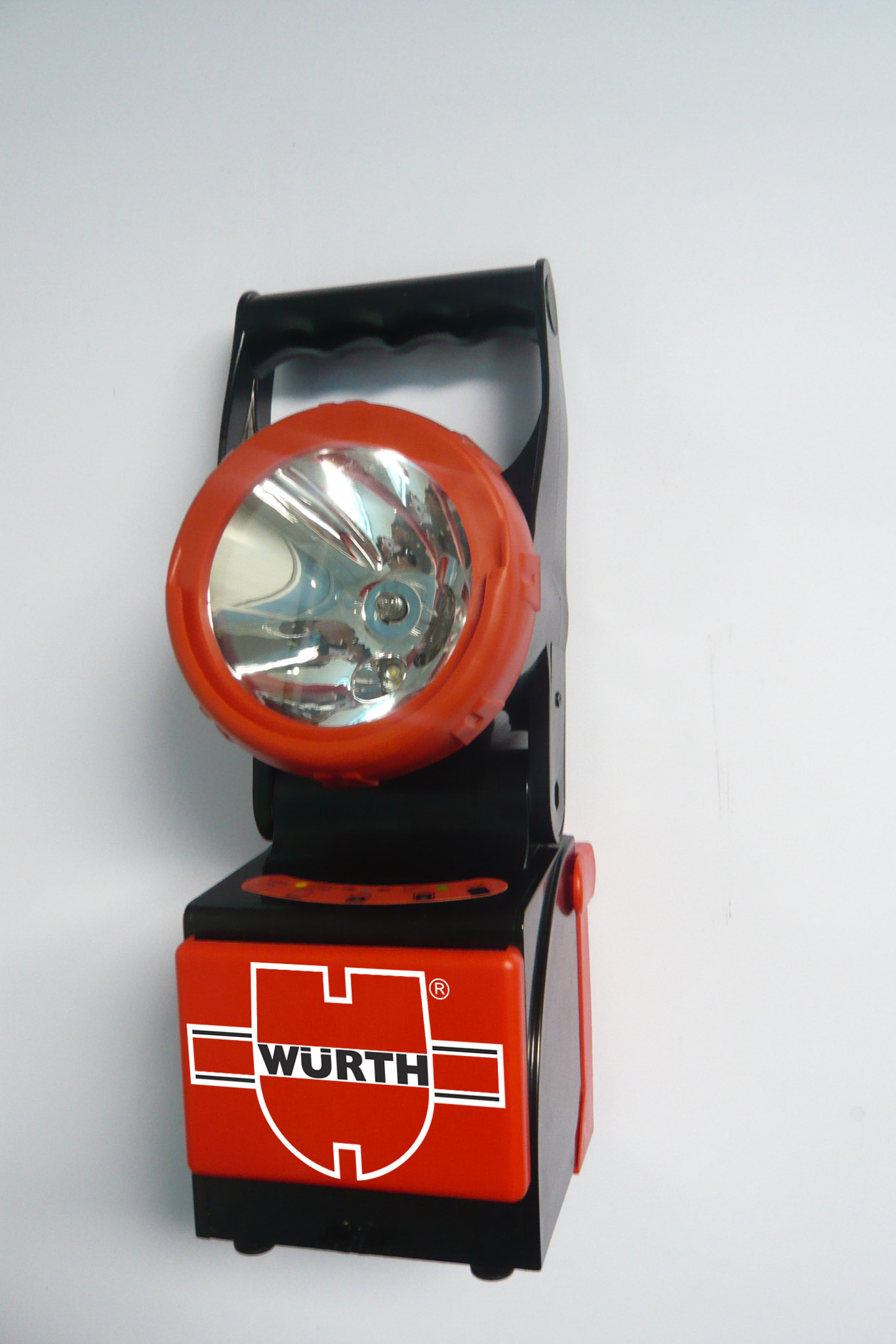 wurth.jpg(341779 byte)